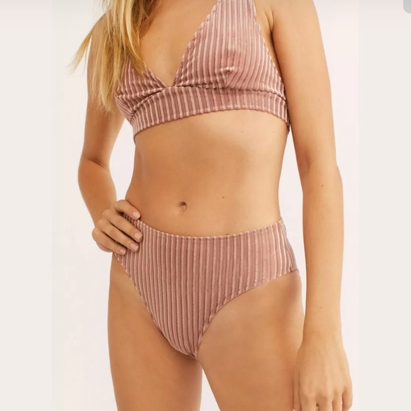 Only Hearts Other - NWOT ONLY HEARTS RIBBED HIGH CUT UNDIES Z21-27